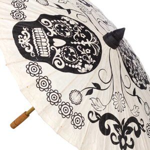 Sourpuss SUGAR SKULL PARASOL